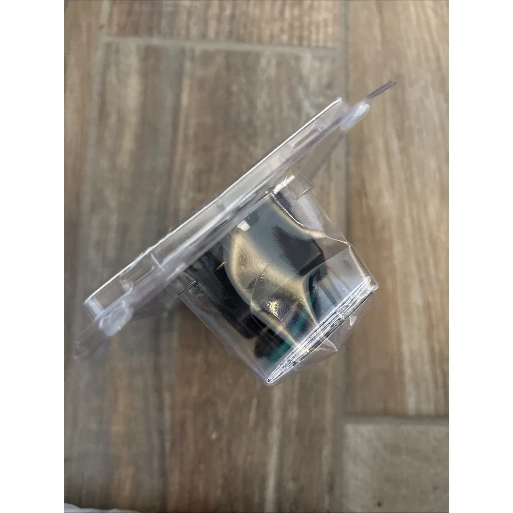 Lutron Atenuador Dimmer, Single Pole Halogen 120V‎ 600W, Push-Button